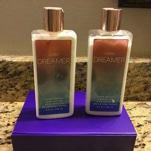 1 bottle..Bath & Body Works LOVELY DREAMER Super Smooth Moisture Body Lotion